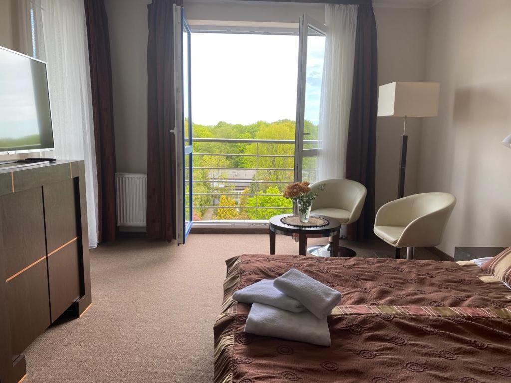 Ferienwohnung Na Fali I Kolberg Exterior foto